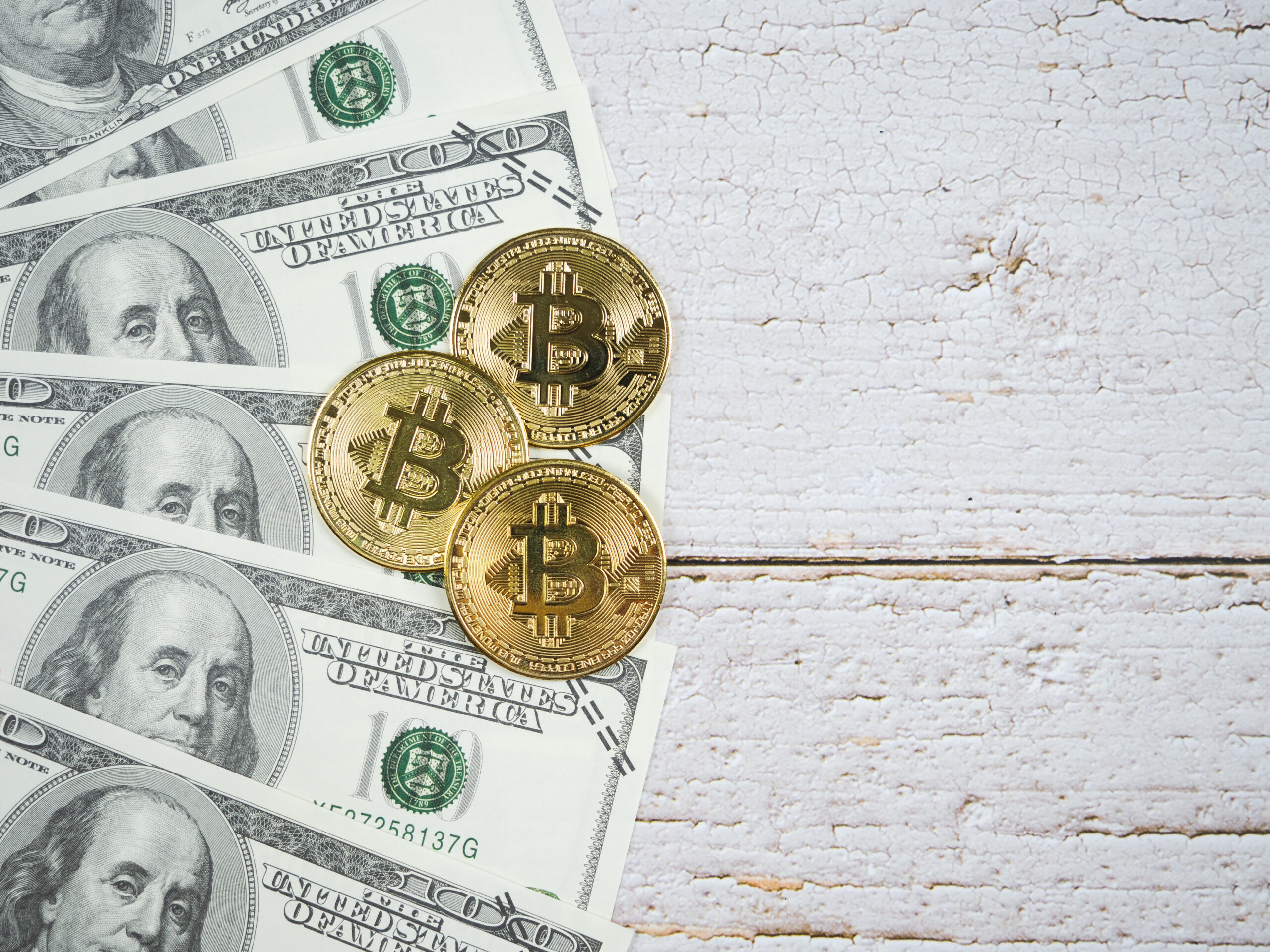 Новый цикл для BTC: почему аналитики снова ждут рост биткоина
